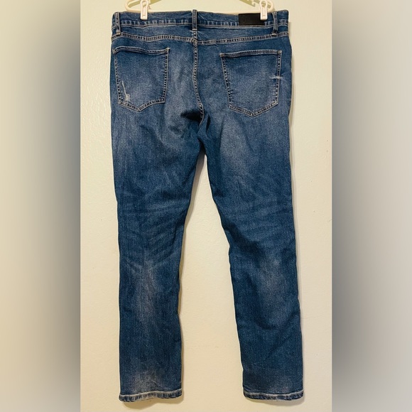 Slim Taper jeans - Picture 2 of 5